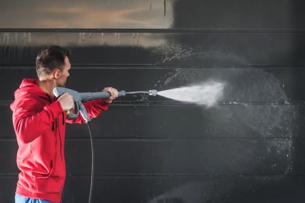 Cost of Exterior Washing in Venice