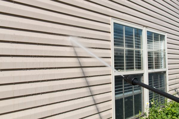 House Pressure Washing in Venice