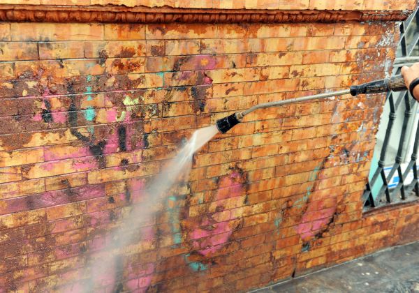 Brick Graffiti Cleaning in Venice